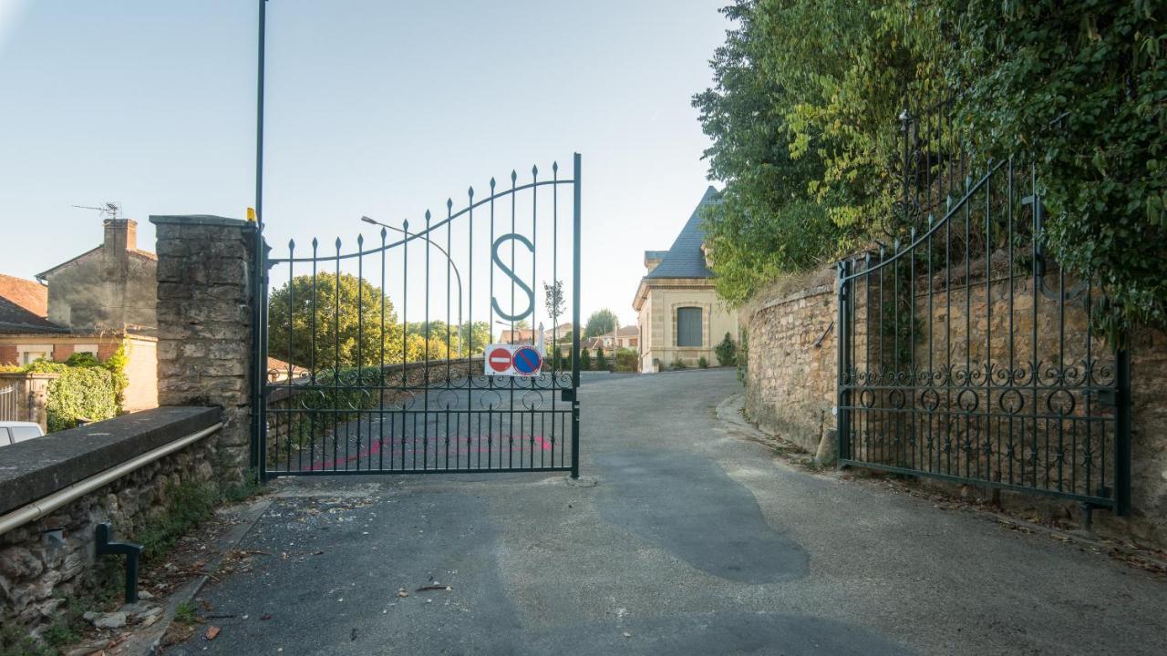 Le Nid Discret Avec Balcon Et Parking Prive Gratuit Apartment Sarlat-la-Canéda Exterior photo